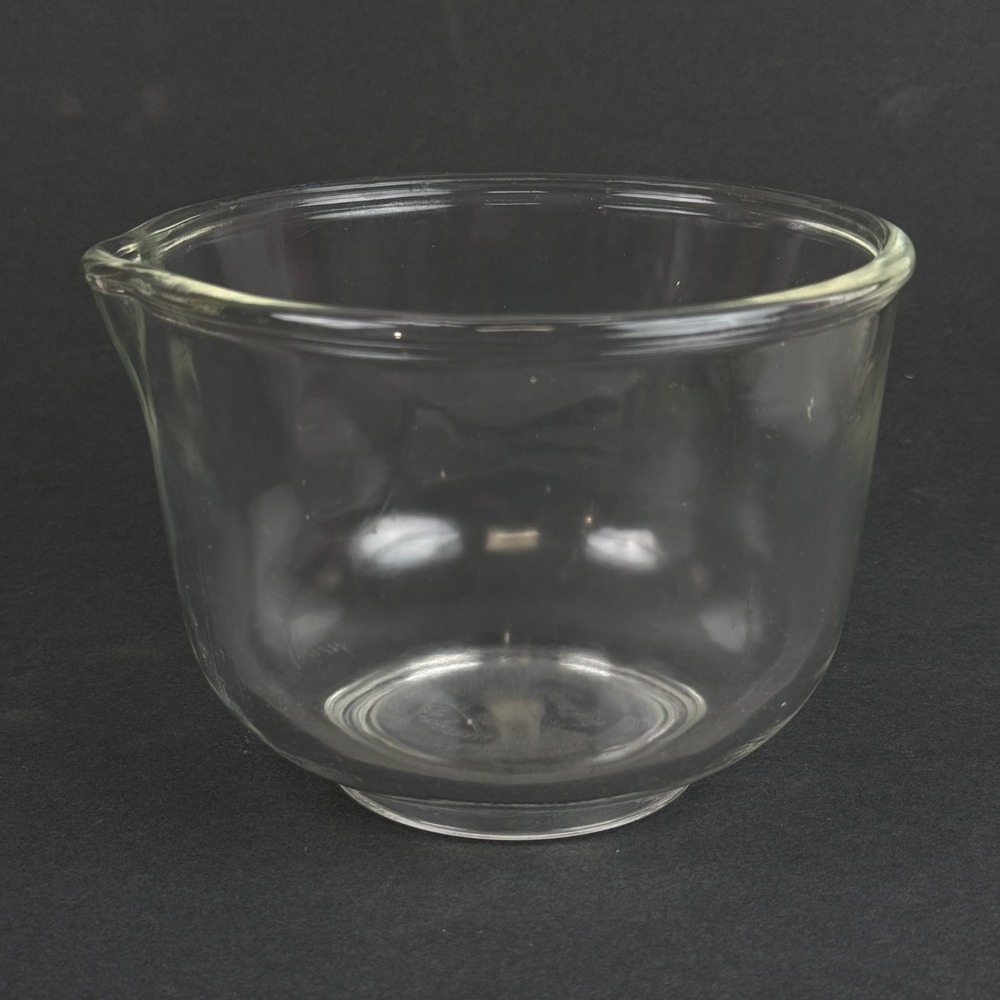 Fire King Sunbeam Mixing Bowl Clear Glass Pour Spout Vintage 13 Made in USA